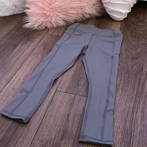 Girls capri leggings!